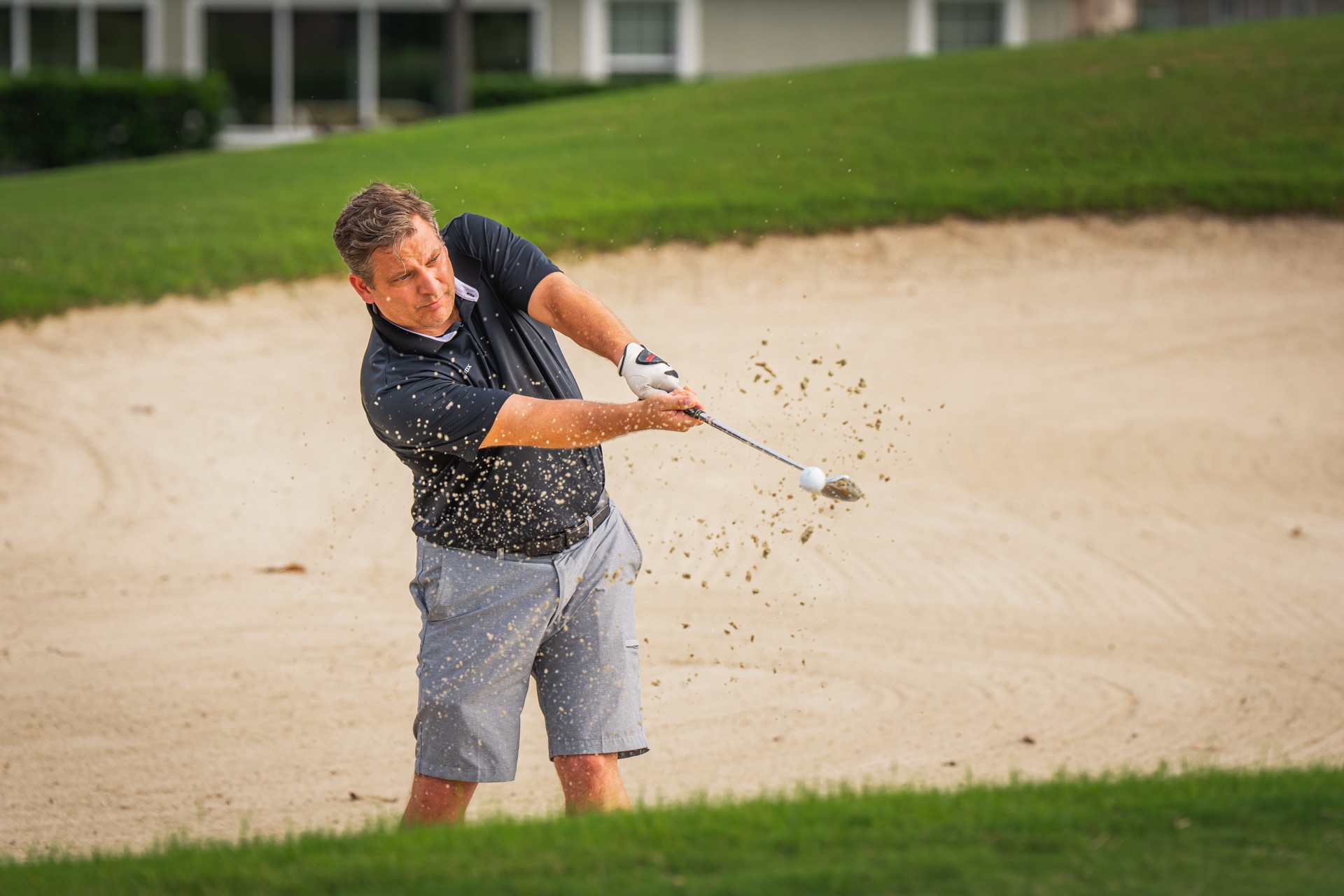 Bunker shot golf photography — Patrick golf photography